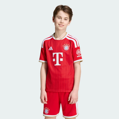 Children's set Bayern Munich Home 2026-27