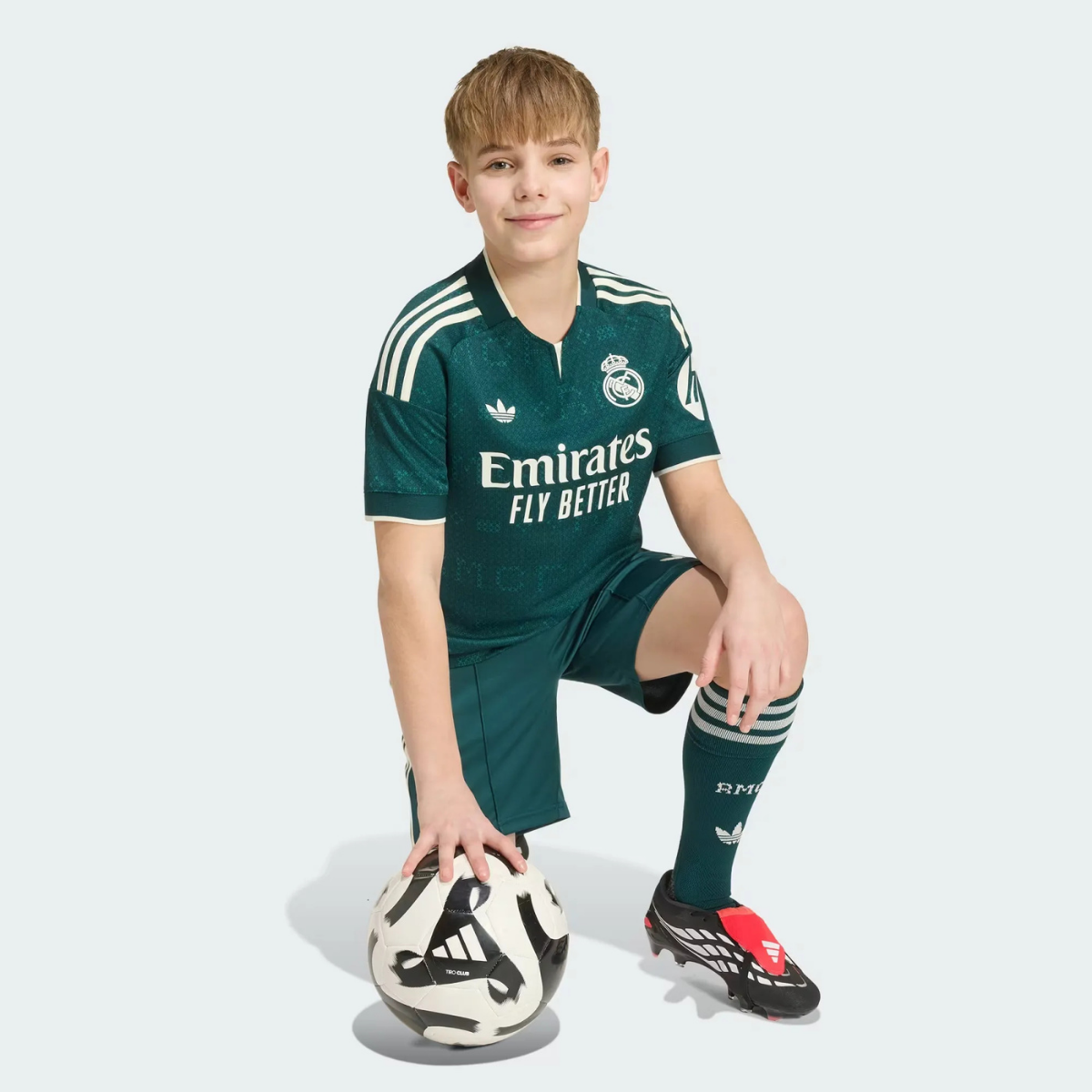 Children's set Real Madrid Away 2026-27